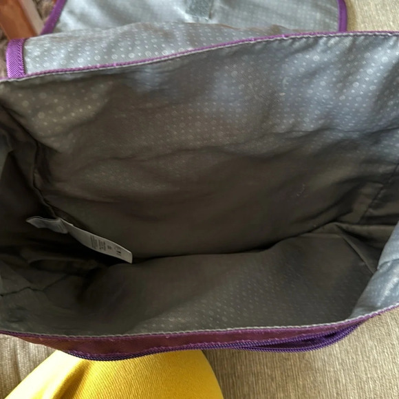 Columbia crossbody messenger bag purple with grey - Picture 7 of 10